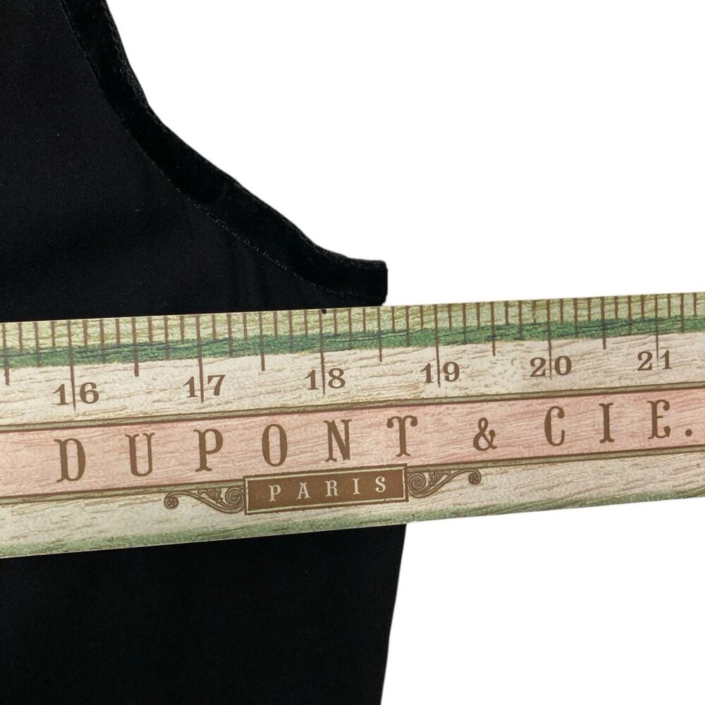 Frame Women's Black Sleeveless V-Neck Peplum Blouse Top Size Medium Velvet Trim - Picture 7 of 15